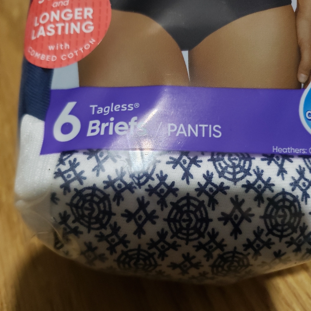 Hanes Women's Breathable Cotton Briefs - Black and White - Picture 8 of 9
